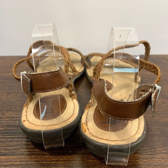 b.o.c Brown Woven Sandal Size 9 - Picture 2 of 7